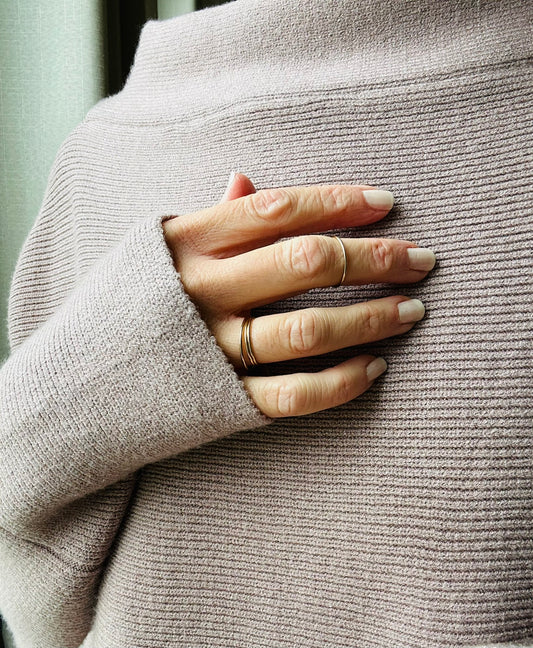 1mm gold filled stacking wire band 18 karat gold filled hypoallergenic anti-tarnish