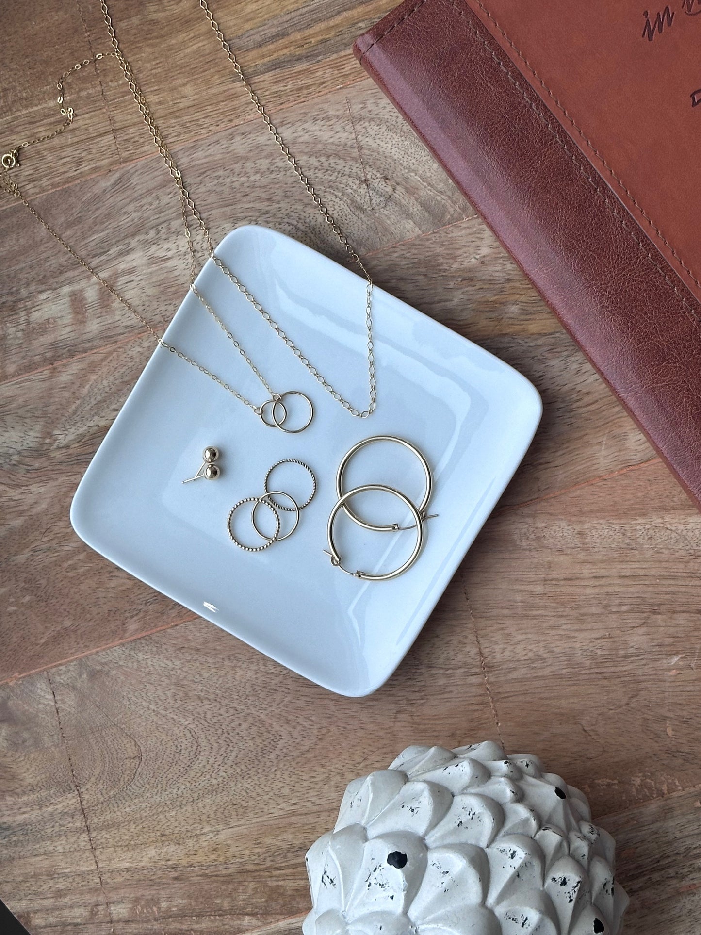 14 karat yellow gold filled double circle pendant anti-tarnish hypoallergenic
