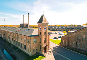 Join us at Northern Pacific Center in Brainerd for a fun weekend of jewelry and permanent jewelry.