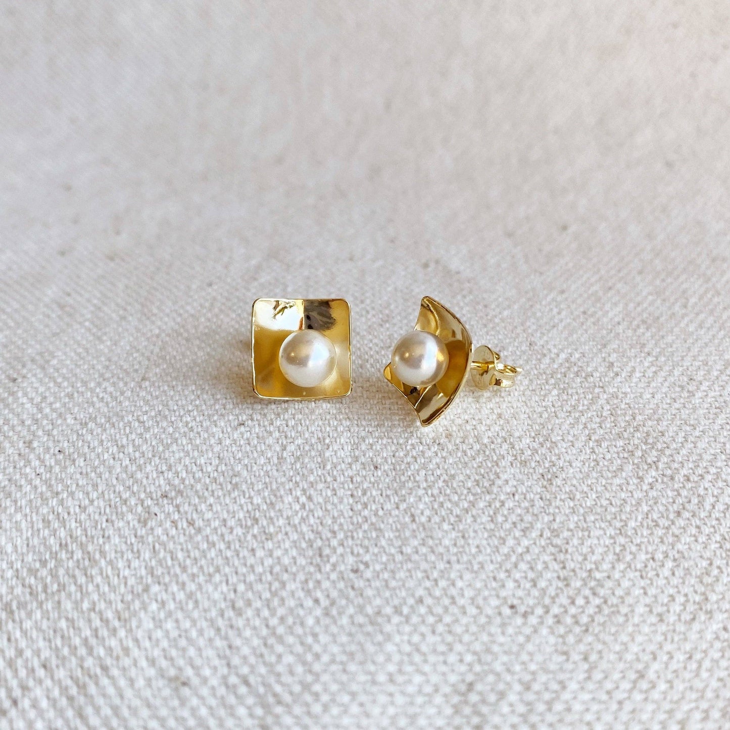 Pearl stud earrings with 18k gold filled accents